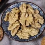 China Li Niu Niu Food Factory wholesale Top Quality Export Walnut Best Price Raw Dry Fruits Washed Walnuts for sale