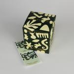 Custom Black Pattern Printing Gold Foil Words Box Soy Candle Paper Box for sale