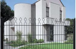 China Bending Top H1.5m Welding Mesh Fence Round Post supplier