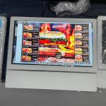 Full HD Elevator LCD Display Wall Mounted LCD Advertising Digital Signage