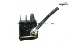 China Reel Worm Gear Winch In Greenhouse 2500 lb Manual Winch supplier
