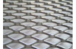China Stainless Steel Diamond Mesh Sheet Skid Resistance ISO9001 Certification supplier