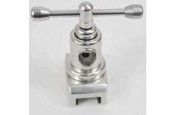 China OEM ODM Surgical Table Clamp 19mm Operating Table Accessories supplier