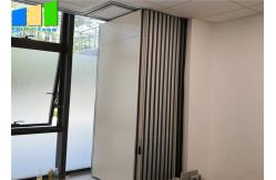China Room Partition Divider Chinese Operable Portable Folding Partition Wall supplier