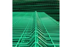 China Powders Sprayed Coating Galvanized  Welded Wire Mesh Fence  for Sale supplier
