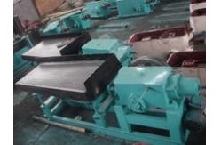 China 1.1kw Gold Mining Shaker Table machine Mineral Separator Energy Efficient supplier