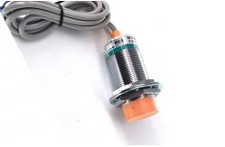 China Dust Proof Micro Inductive Proximity Sensor Excellent Environmental Resistance supplier