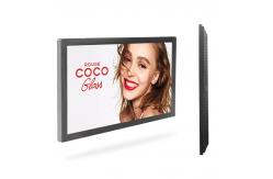 China Interactive Digital Signage Advertising Player Split Screen Playback Of Pictures And Videos supplier
