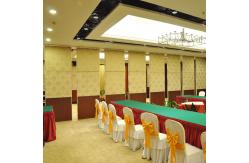 China New Design Banquet Hall Soundproof MDF Material Room Divider Folding Movable Partition Walls supplier