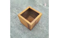 China Rusty Red Large Flower Pots Outdoor Customized Style for Gardenscape Beautification supplier