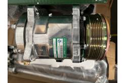 China HOWO A7 Compressor WG1500139008 Air Conditioner Compressor supplier