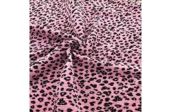 China Medium Weight 150cm Polyester Pleated Crepe Fabric Leopard Printed Fabric supplier