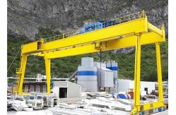 China Along Rail System Double Girder Gantry Crane Mobile With Electric Hoist supplier