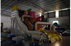 China Classic Inflatable Jump House , Inflatable Witch Dry Slide With Animals On It supplier