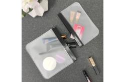 China Shockproof Clear Frosted PEVA Bag 1 Large 1 Small Makeup Bags supplier