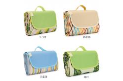 China Acrylic Padded Waterproof Picnic Blanket Foldable For Outdoor Activities supplier