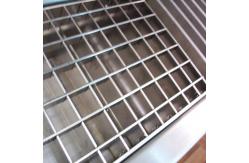 China 15-W-4 Stainless Steel Grating Flat Bar Pressure Welding ISO9001 Certification supplier