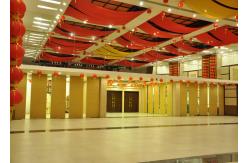 China Veneer Commercial Folding Office Partition Walls Sealing Edges On The Inside supplier