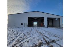 China ASTM Standard Steel Structure Warehouse Customized With Painting / Galvanized Treatment supplier