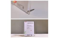China A6 Custom Clear Acrylic Display Photo Frame With Steel Screw Stand supplier