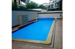China PC 8X4M Automatic Swimming Pool Cover With A Roller supplier