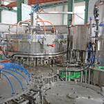 Pet Carbonated Soft Drink Filling Machine 60 Heads 21000BPH