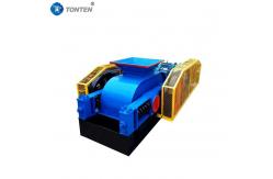 China Compact Yet Functional Roller Crusher For Small Scale Business Operations supplier