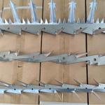 Thickness 2mm Fence Security Spikes Length 1.25m Barbed Wire Spikes for sale