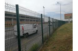 China Green 3d V Bending Curved Welded Wire Mesh Fence Panel Hot Galvanized supplier