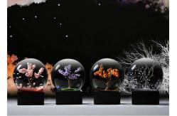 China Ball Shape Crystal Decoration Crafts Designed With Four Seasons Tree supplier