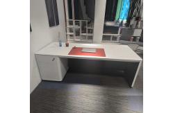 China Luxury White Mdf CEO Ergonomic Executive Manager Desk With Drawers supplier