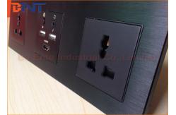 China Smart Media Hub With Bluetooth , Multi Function Wall Socket Plates supplier