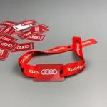 13.56MHZ Adjustable RFID Wristbands Custom Logo RFID Tyvek Wristbands