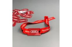 China 13.56MHZ Adjustable RFID Wristbands Custom Logo RFID Tyvek Wristbands supplier