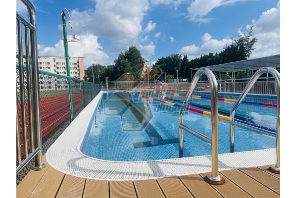 Competition In Ground Swimming Pools Zn-Al-Mg Steel Prefabricated Big Swimming Pool
