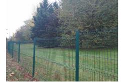 China 8ft Height Electric Welding V Mesh Security Fencing With Multiple Post supplier