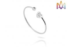 China OEM ODM Geometry Heart Open Cuff Bracelets With Stone supplier