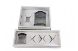 China 2 4 Pack Honey Jar Gift Box With Window Custom Clear Sleeves supplier