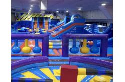 China Giant Bouncy Indoor Inflatable Obstacle Course Juego Jockey / Blow Up Amusement Park supplier