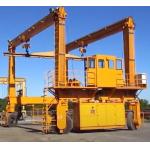 3 To 40meters Mobile Gantry Cranes Rubber Tyre Gantry Crane Energy Efficient for sale