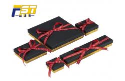 China Custom Logo Cardboard Display Boxes , Handmade Luxury Gift Boxes With Ribbons supplier