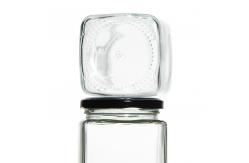 China Empty Freezing Glass Jars Pantry Containers 50ml Clear Square supplier