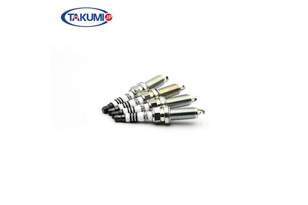 Toyoya 5960L0 06H905611 Generator Spark Plug