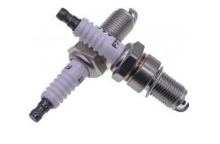 China Fuel Saving Auto Spark Plugs F7TC Equivalent F6tc Wr7dc + W20ep-U supplier