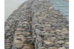 China Galfan 100*120 Stone Cage Wire Mesh , Honeycomb Gabion Mesh supplier