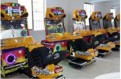 China 42LCD Motorbike Arcade Machine Ff Motorcycle Arcade Games For Funzone supplier