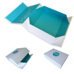 128g Debossed Foldable Cardboard Gift Boxes Custom Magnetic Closure 4C