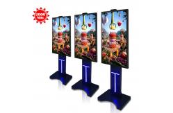 China 65 4K Window Display High Brightness LCD Screen Fans Cooling CMS Remote Controling supplier