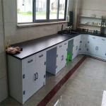 Modern Polished Lab Wall Benches for Laboratory Use for sale