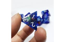 China Blue Crystal Skull Resin Boarding Dice Set Dragon and Dungeon supplier